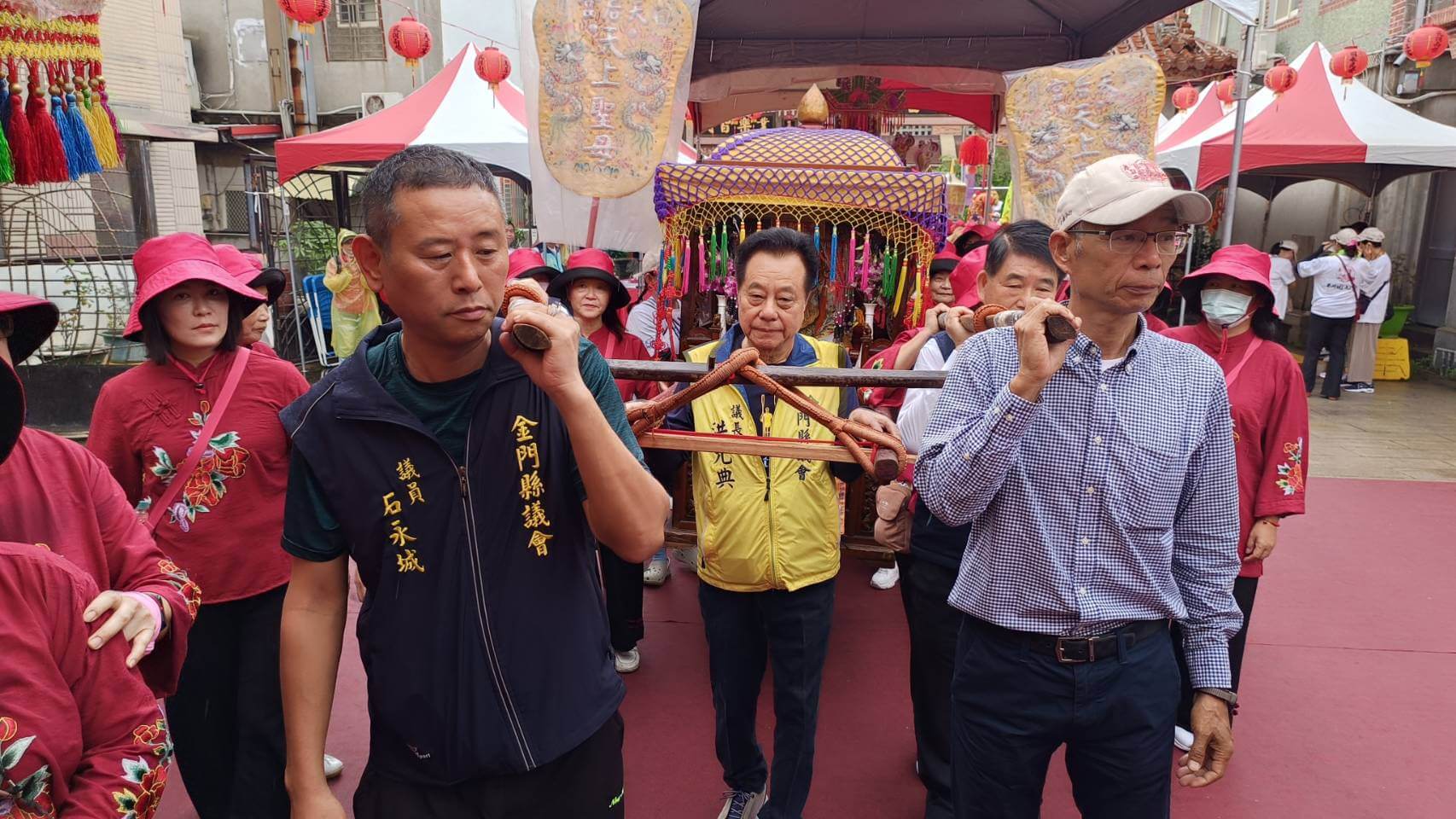 全國媽祖首度渡海金門   千人全島徒步巡安遶境祈福  