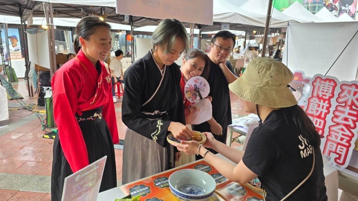 金門中秋博狀元餅8月1日登場  免費穿古服擲骰子