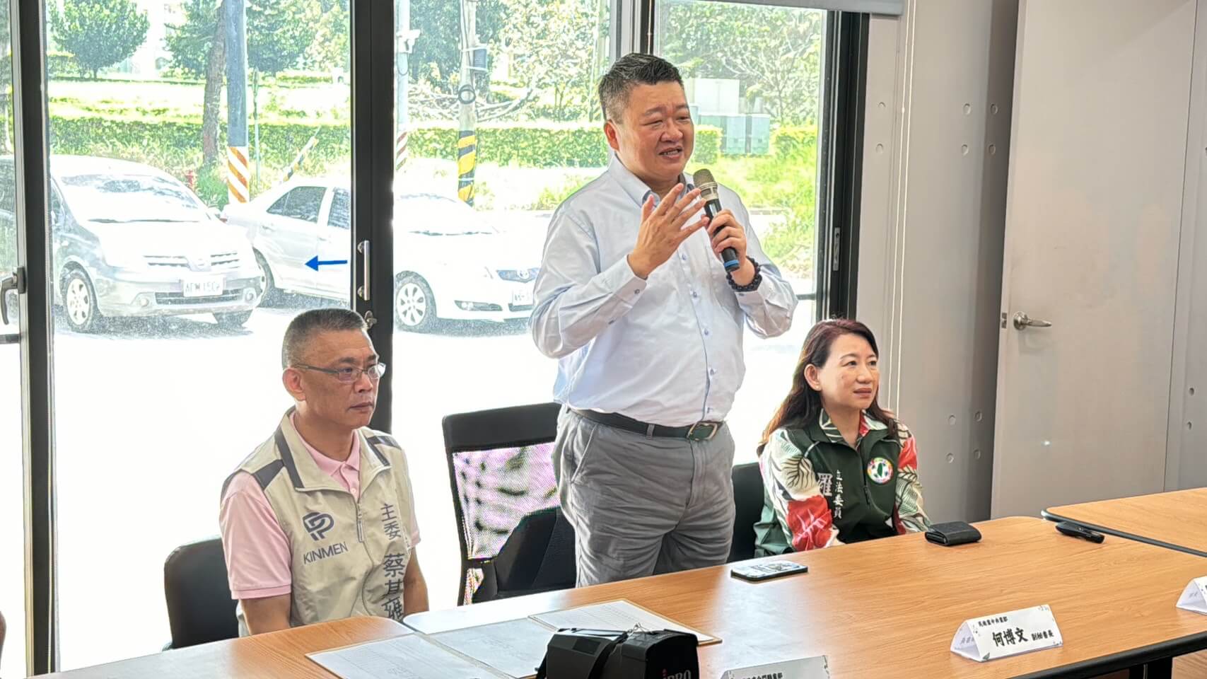 民進黨「新住民諮詢站」金門首站正式揭牌起跑，具體落實新住民服務