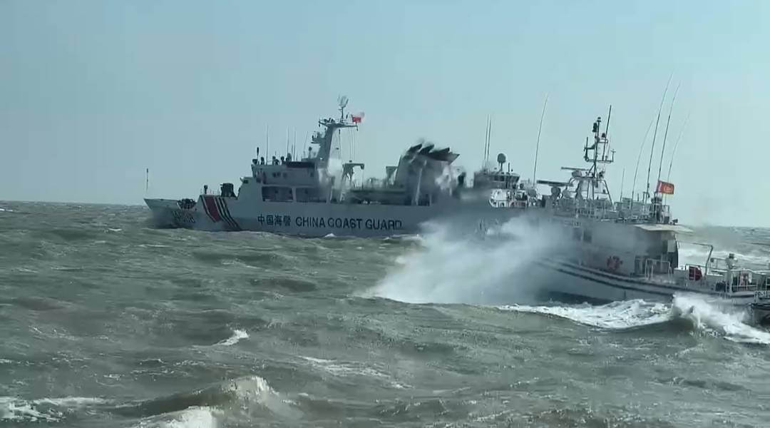 中國海警再擾金門海域 海巡艦艇艇機先部署拒止驅離