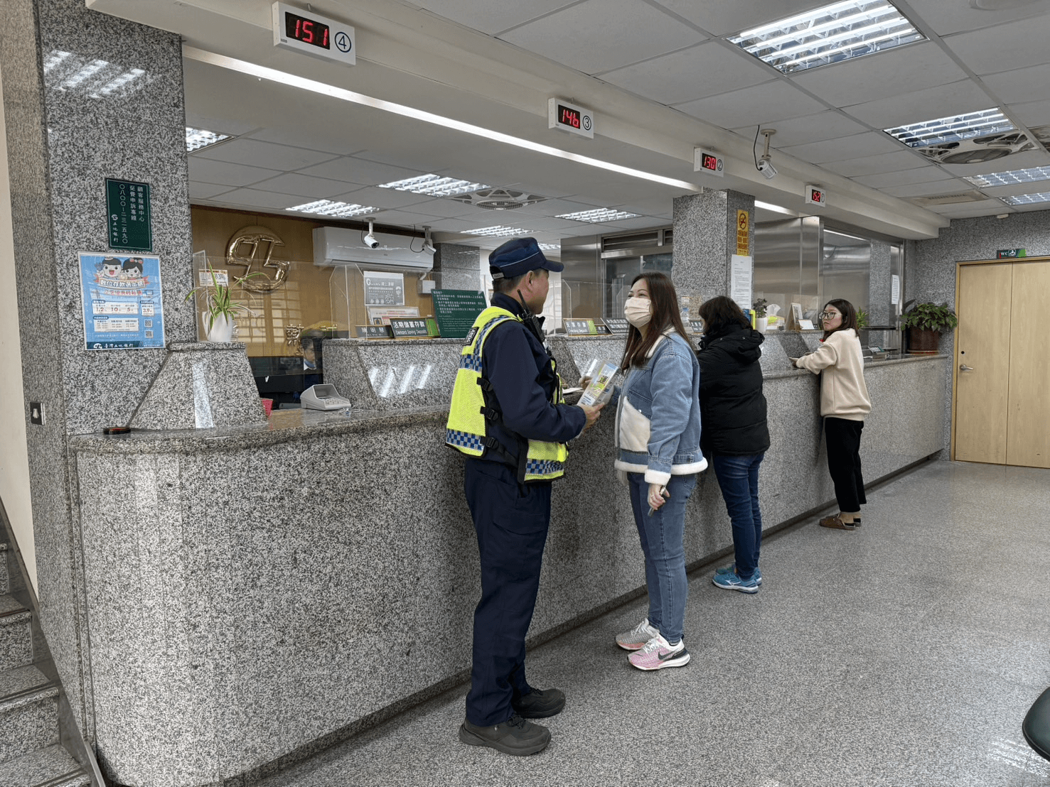 鄉親過好年  湖警執行節日安全維護工作