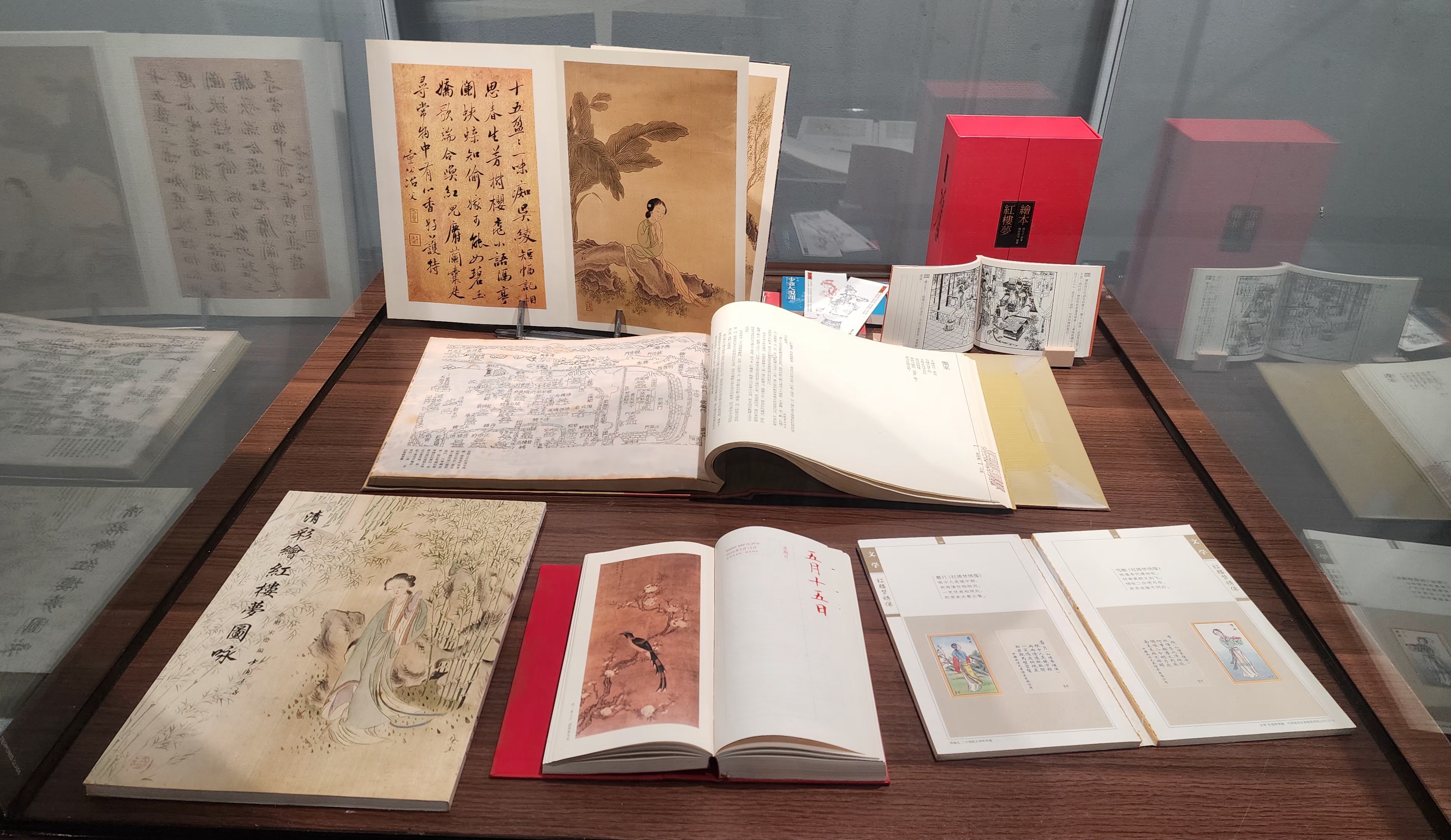 金大「AI繪紅樓・紅樓會AI」展覽登場，探索科技與文學的交融之美